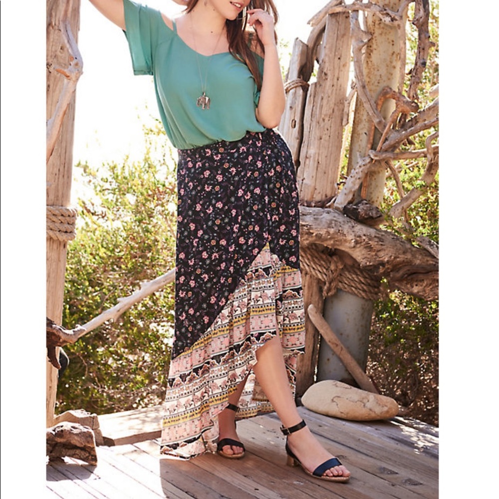 NWOT Torrid Floral Wrap Skirt